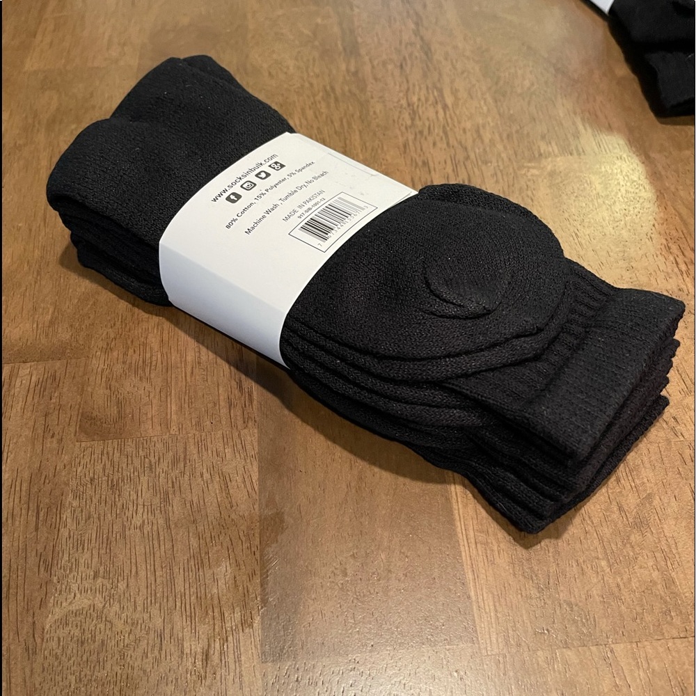 SOCKS’NBULK. COTTON CREW SOCKS. 24 pairs in bundle of 3 selling all 24 for $30